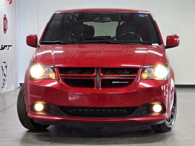 Dodge Grand Caravan R/T 2016