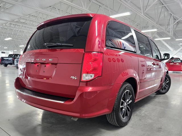 Dodge Grand Caravan R/T 2016