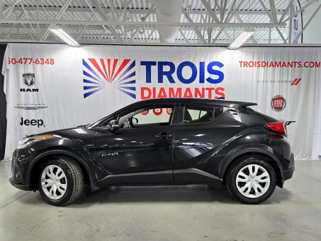 Toyota C-HR LE/XLE Premium/Limited 2021