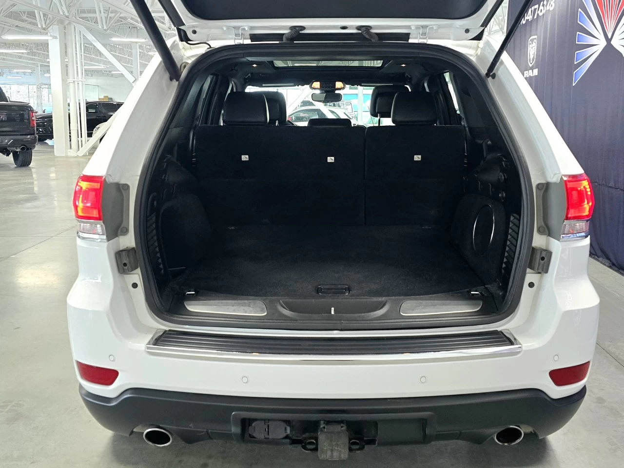 2018 Jeep Grand Cherokee Limited Main Image