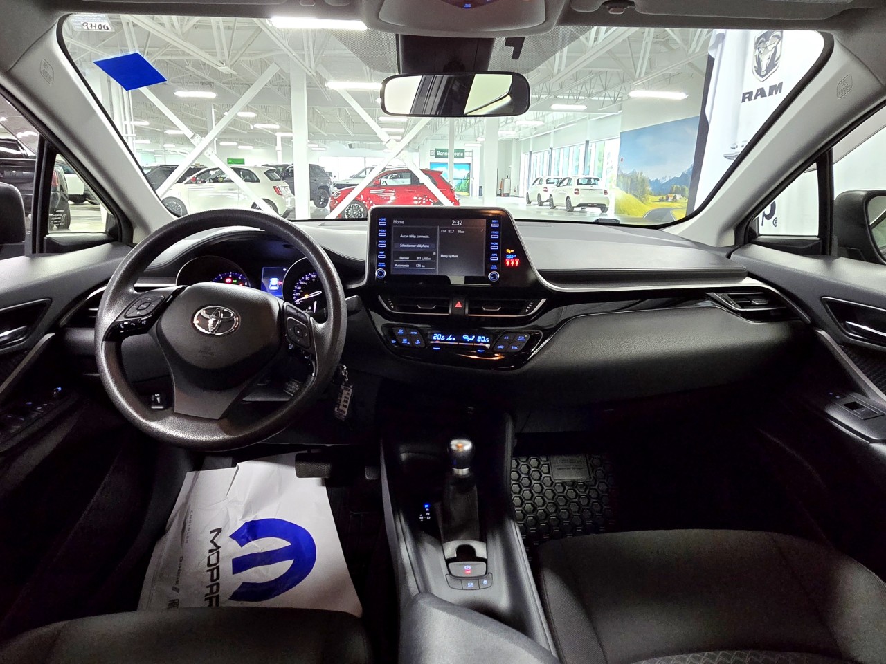 2021 Toyota C-HR LE/XLE Premium/Limited Main Image