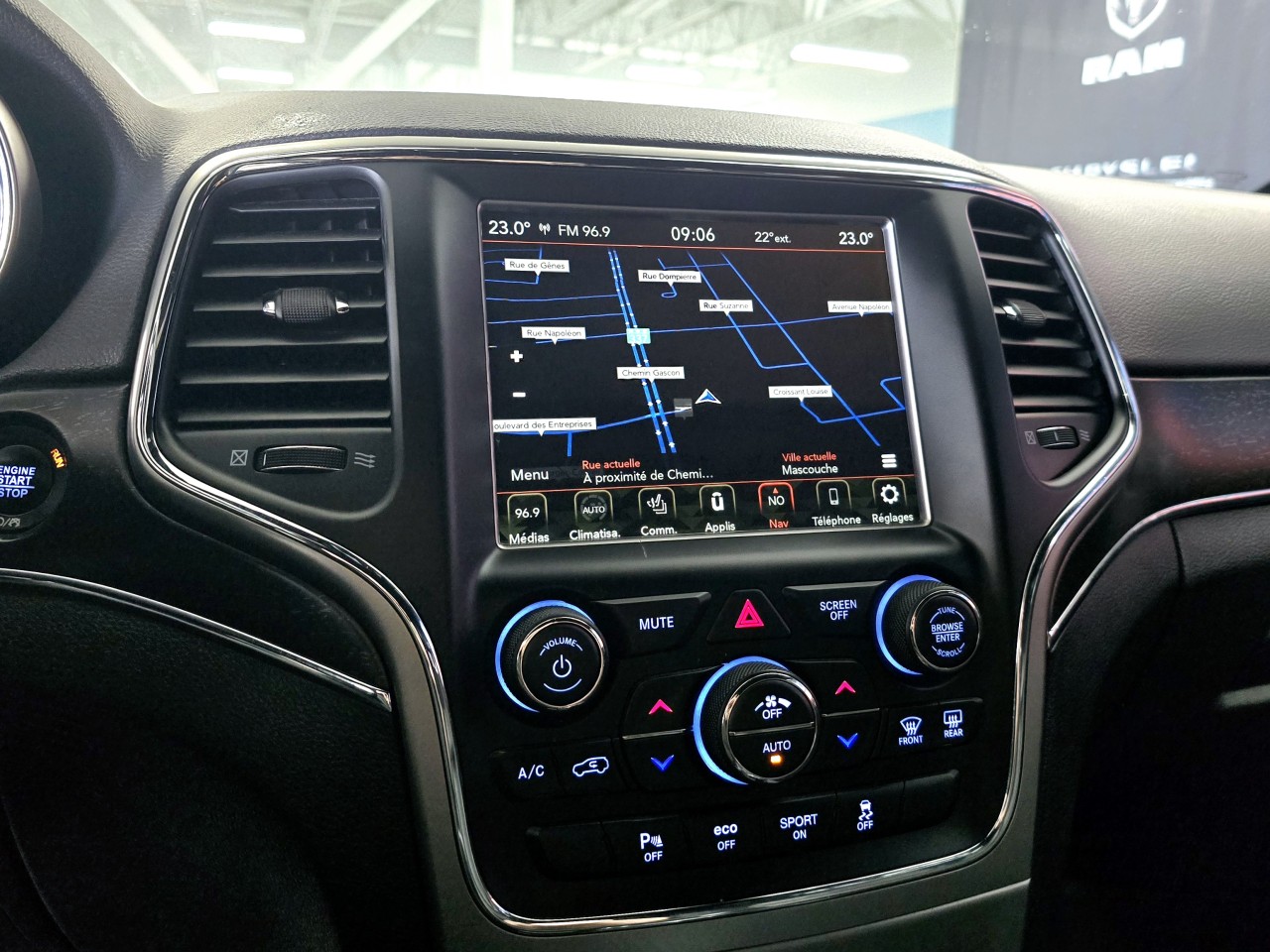 2018 Jeep Grand Cherokee Limited Main Image
