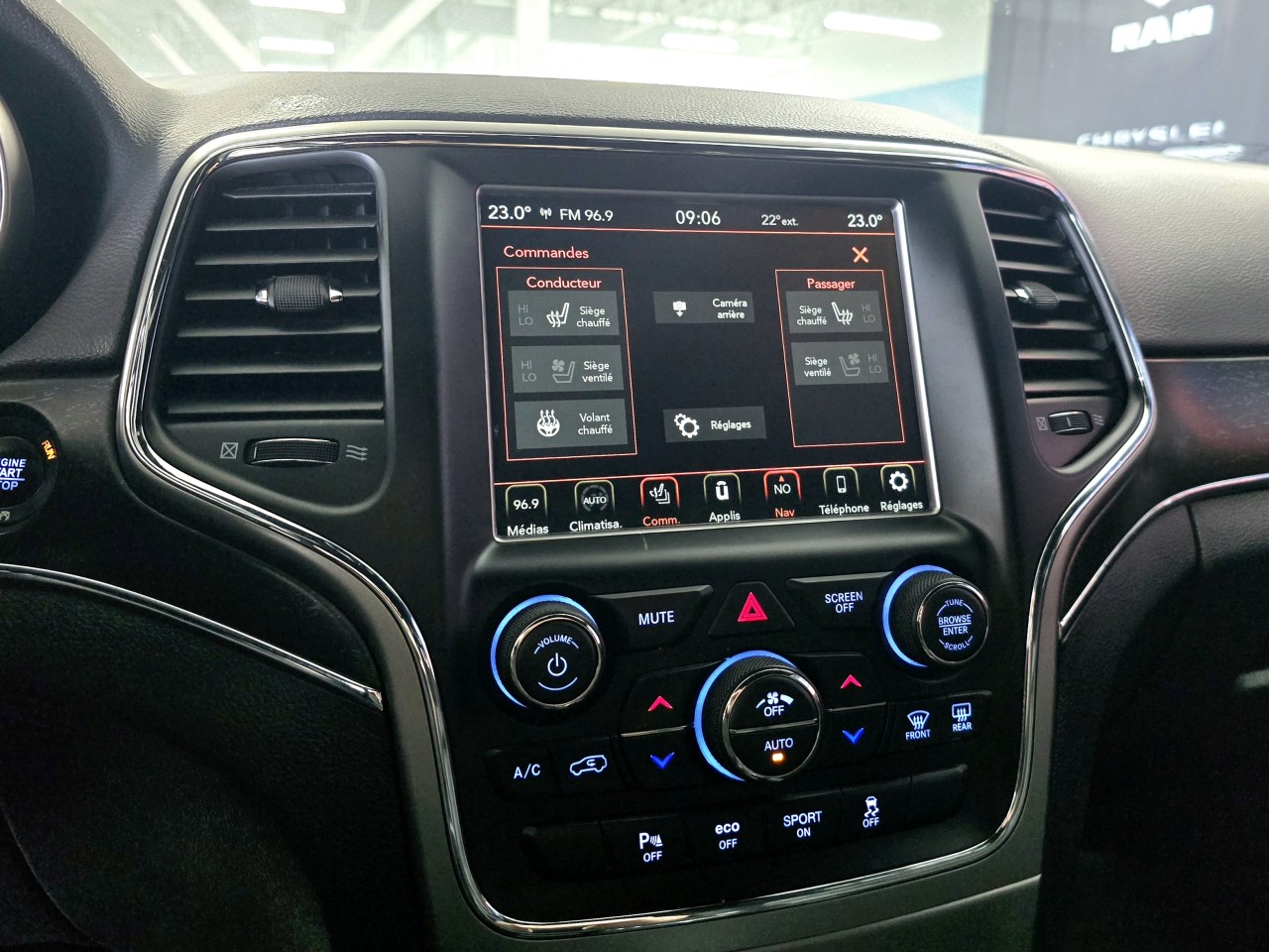 2018 Jeep Grand Cherokee Limited Main Image