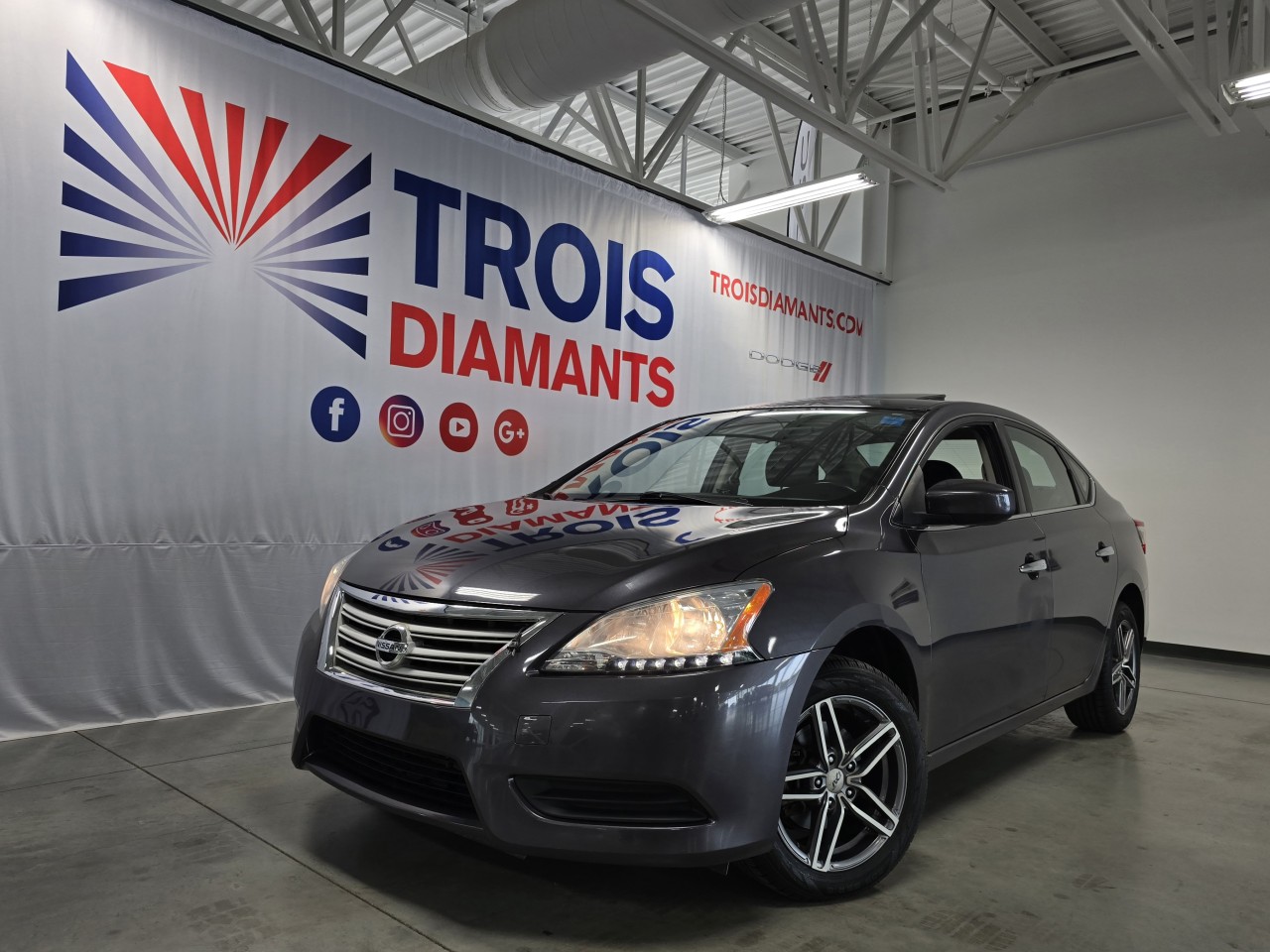 Nissan 2015 Sentra SV