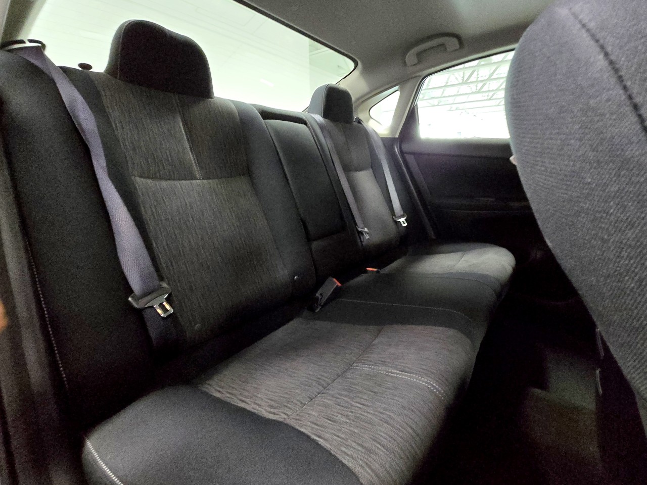 2015 Nissan Sentra SV Main Image